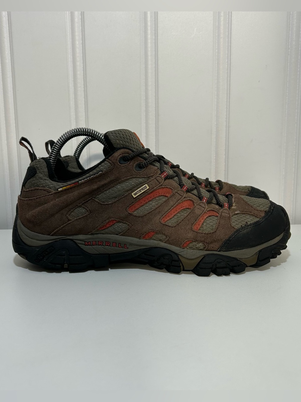 Merrell Moab 2 waterproof Brown Orange Trail Hiking boots men’s 8.5